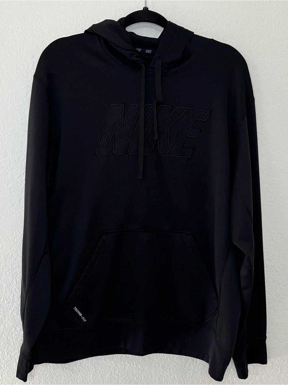 Nike‎ DRI-FIT Therma Training Pullover Hoodie Black Size Large Embroidered Logo